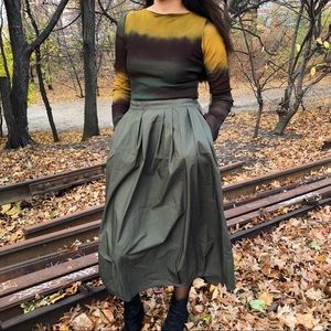 MUJI OLIVE GREEN MAXI BUBBLE SKIRT